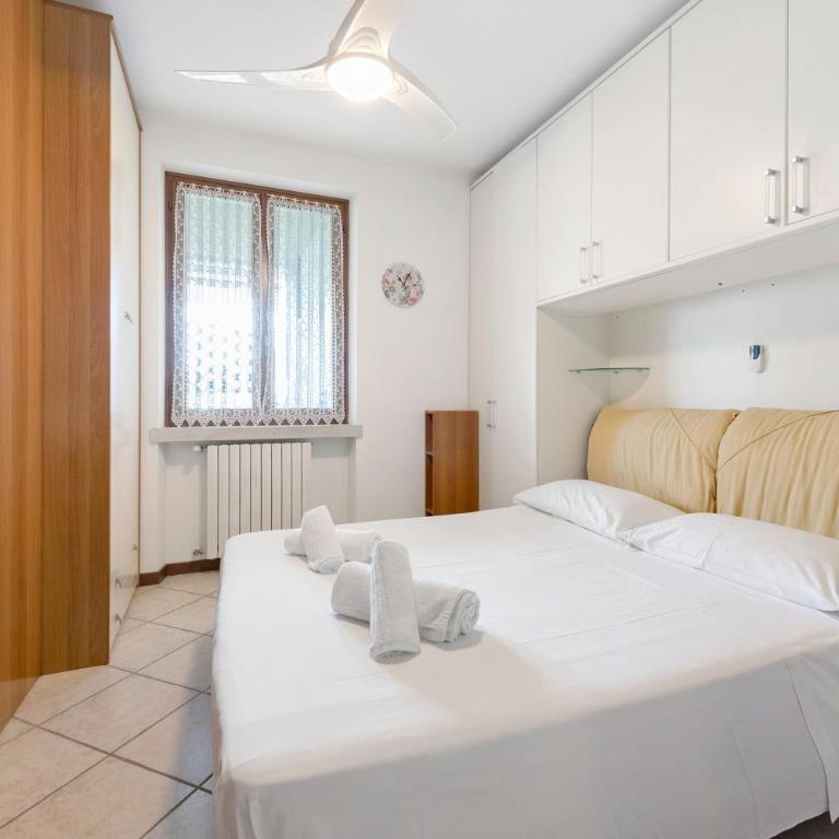 Garda Bloom - Appartamento Deluxe con 2 Camere da Letto e Vista Giardino - 11