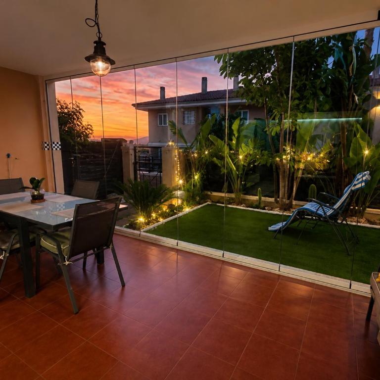 Bungalow with Pool & BBQ - Carabassi Beach 10' - Casa de 2 dormitorios - 7