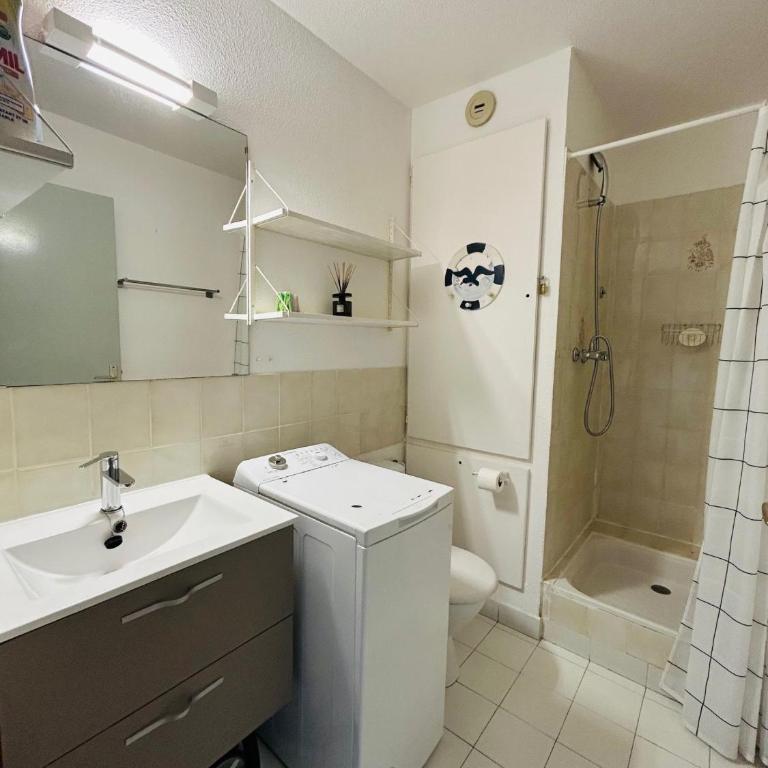 Vittoria Immobilier 2 -REGLEMENT SUR PLACE - chèques vacances acceptés - Monolocale - 3