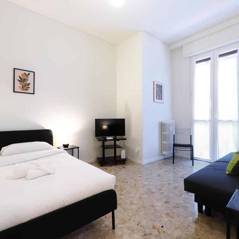 PrimoPiano - Plinio - Appartamento con 1 Camera da Letto e Balcone - 8
