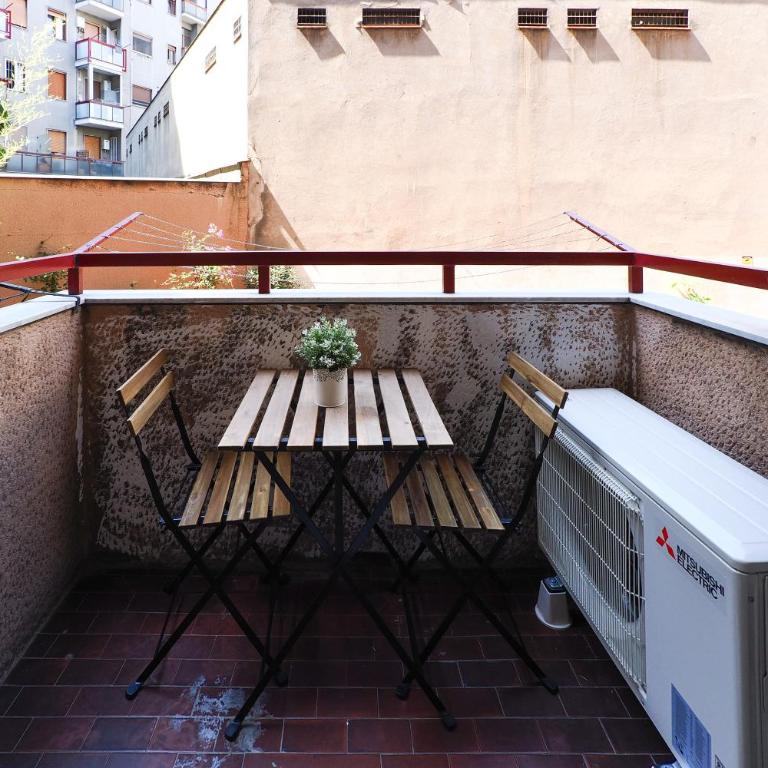 PrimoPiano - Plinio - Appartamento con 1 Camera da Letto e Balcone - 18