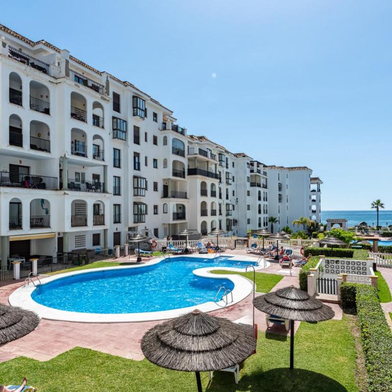 Marina De La Duquesa - Beachfront - Apartamento - 17