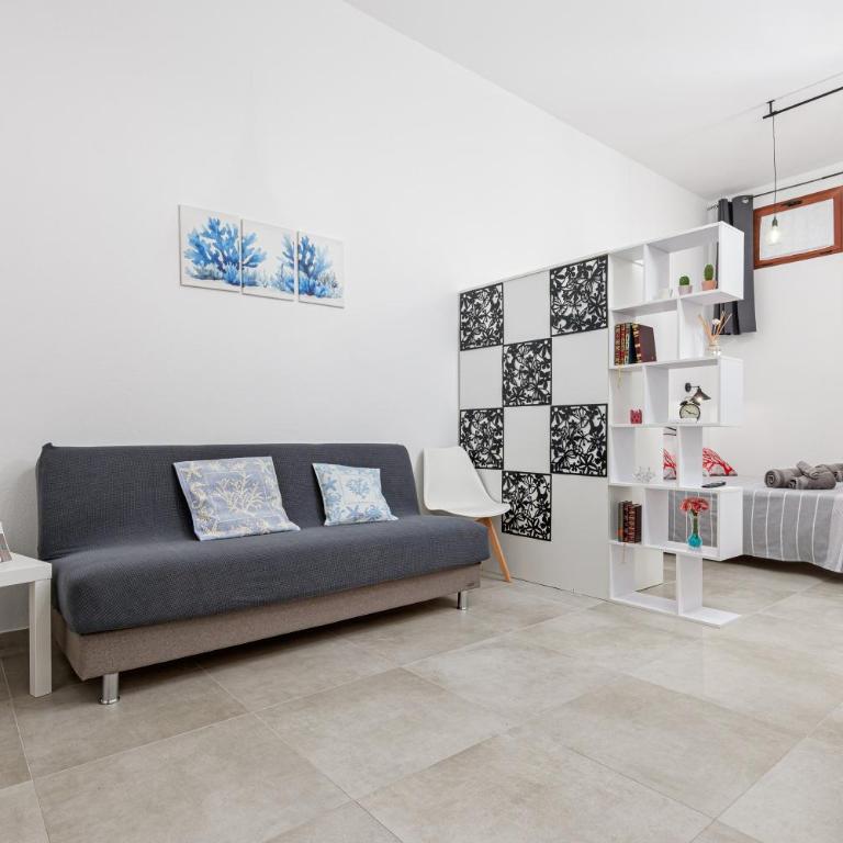 Appartamenti Corallo e Conchiglia - Studio with Sofa Bed - 1
