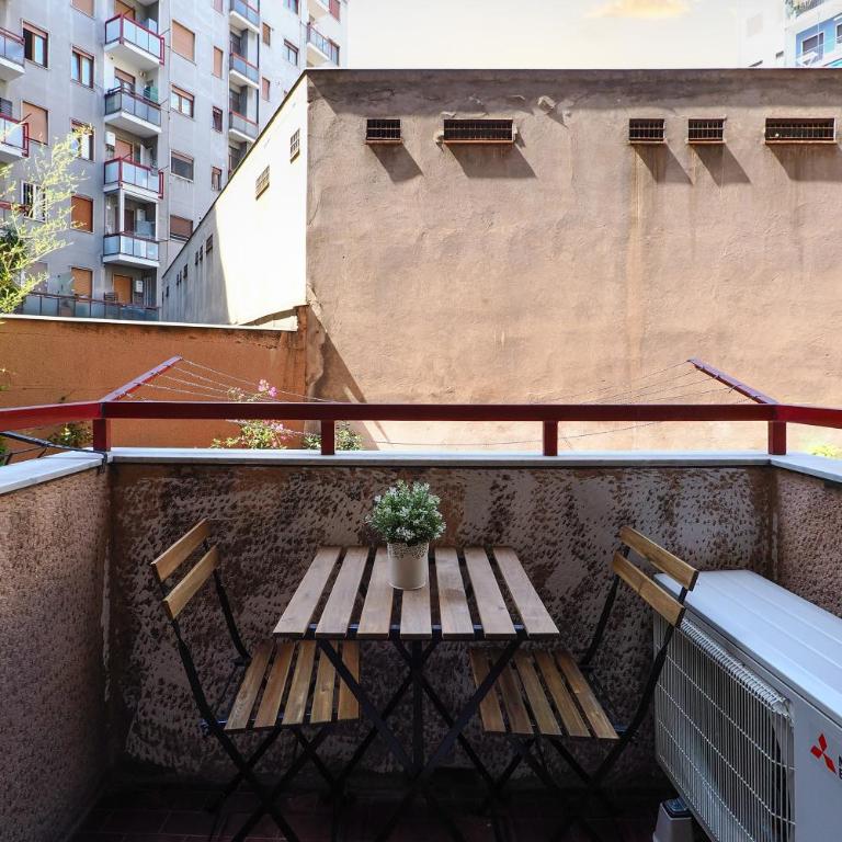 PrimoPiano - Plinio - Appartamento con 1 Camera da Letto e Balcone - 45