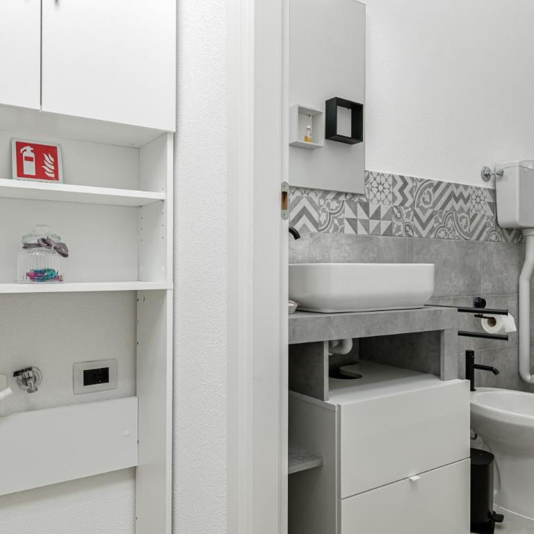 Appartamenti Corallo e Conchiglia - Studio with Sofa Bed - 12