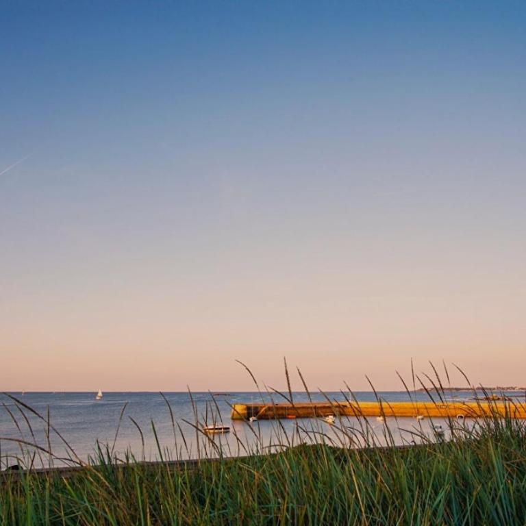 -AR MEN- T2 avec terrasse vue mer - plage a 50m - Maison de Vacances - 6