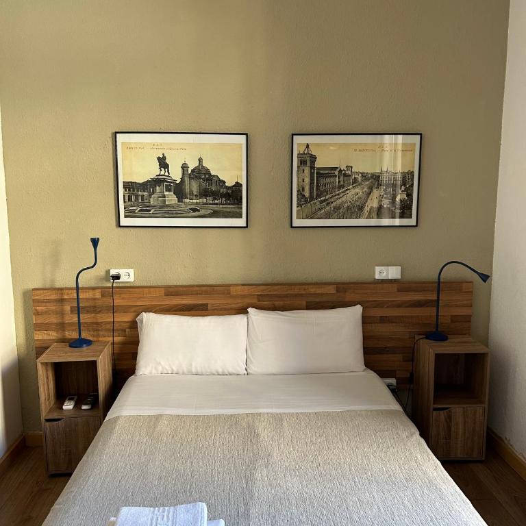 Hostal Delfos - Habitación Doble - 1 o 2 camas - 20