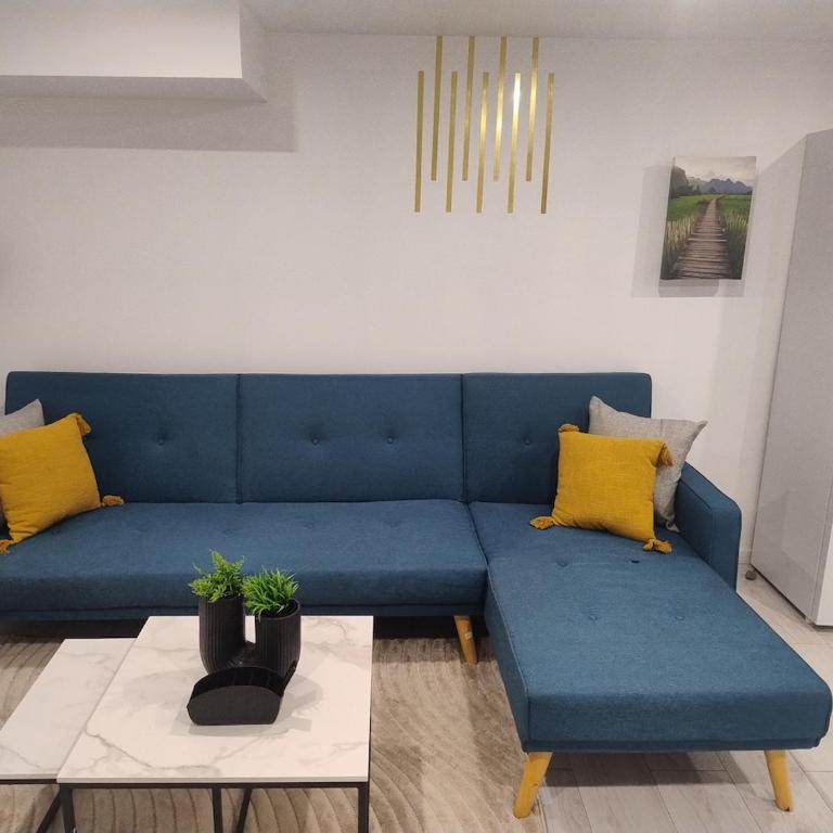 Cocon 4 pers aux sables, clim et parking gratuit - One-Bedroom Apartment - 1