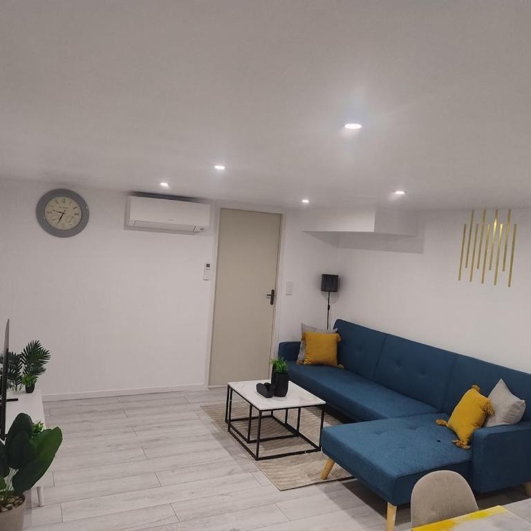 Cocon 4 pers aux sables, clim et parking gratuit - One-Bedroom Apartment - 3