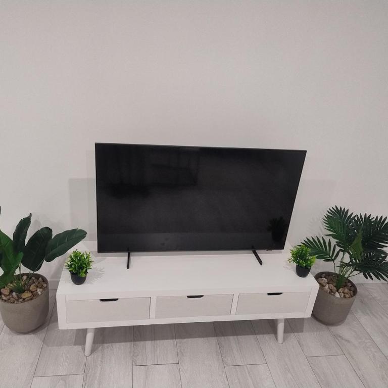 Cocon 4 pers aux sables, clim et parking gratuit - One-Bedroom Apartment - 8