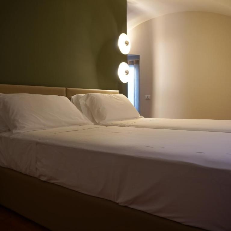 Corsocentodue Suites - Camera Quadrupla - 8