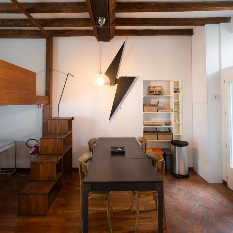 Elegant Navigli View Loft - Appartamento con 1 Camera da Letto - 9
