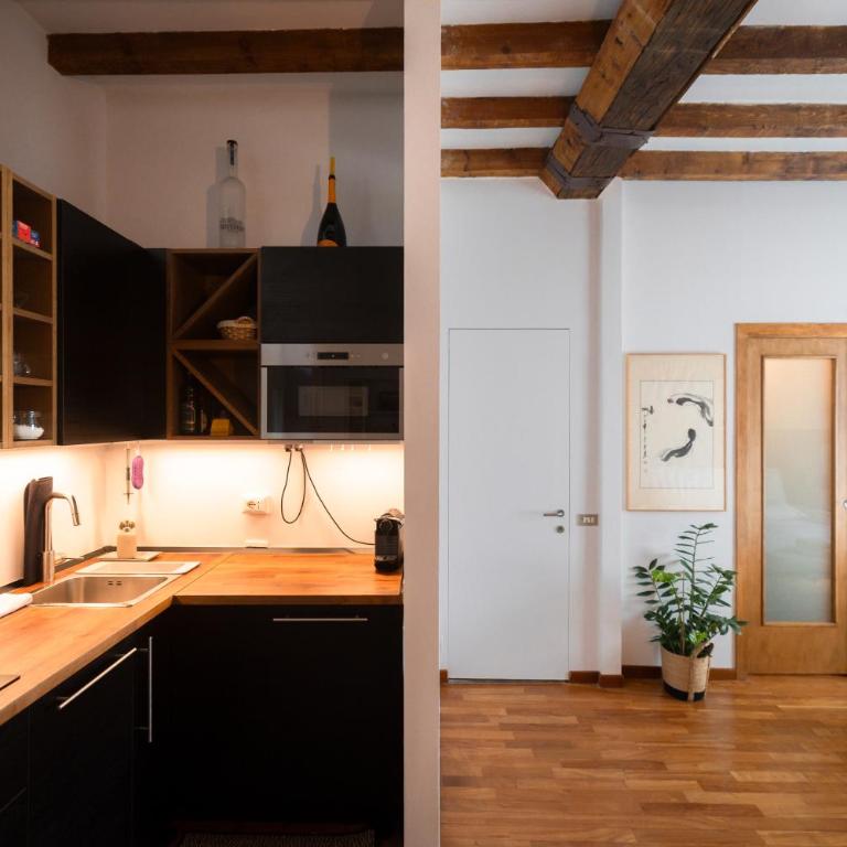 Elegant Navigli View Loft - Appartamento con 1 Camera da Letto - 30
