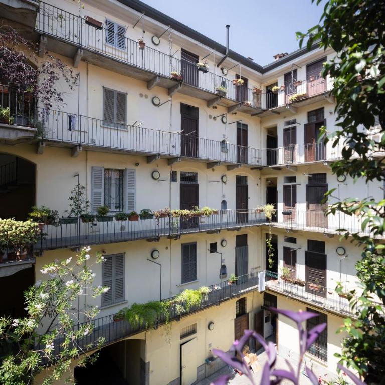 Elegant Navigli View Loft - Appartamento con 1 Camera da Letto - 25