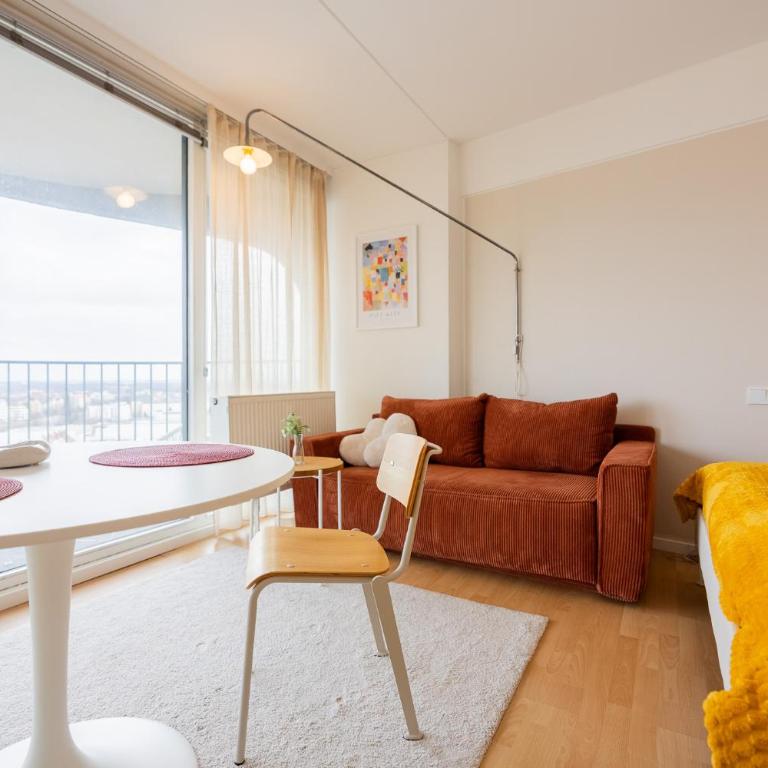 Business & Relax Skyline-View Wlan - One-Bedroom Apartment - 8