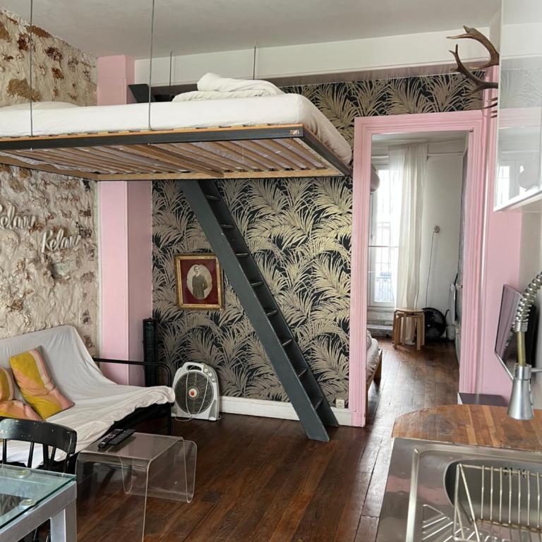 Agréable 35m2 proche de Montmartre - Appartement - Rez-de-Chaussée - 3