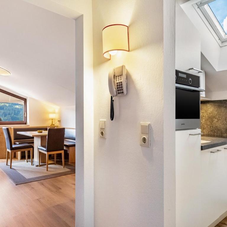 Apartment - Ferienwohnung Elisabeth - Superior Apartment mit 1 Schlafzimmer und Balkon - 13