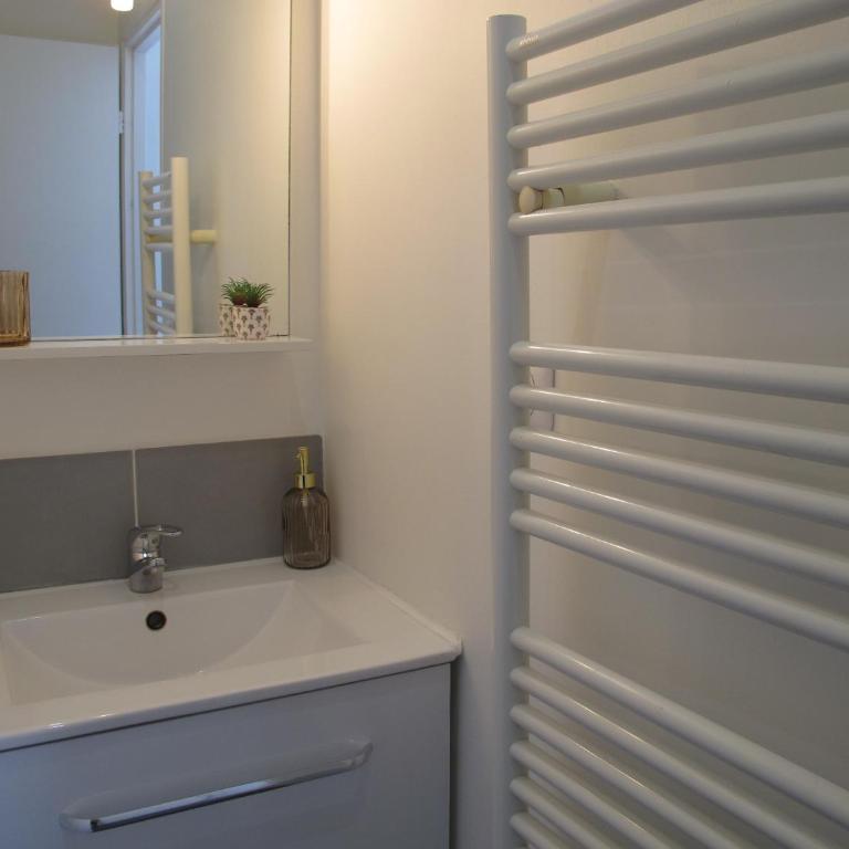 Confort - Atypique 2 studio indépendant - Centre - Appartement 2 Chambres - 13
