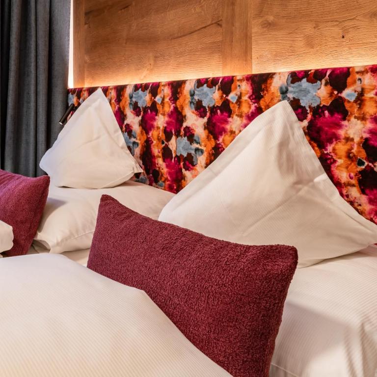 Hotel Pramstraller - Doppelzimmer mit Balkon - 3