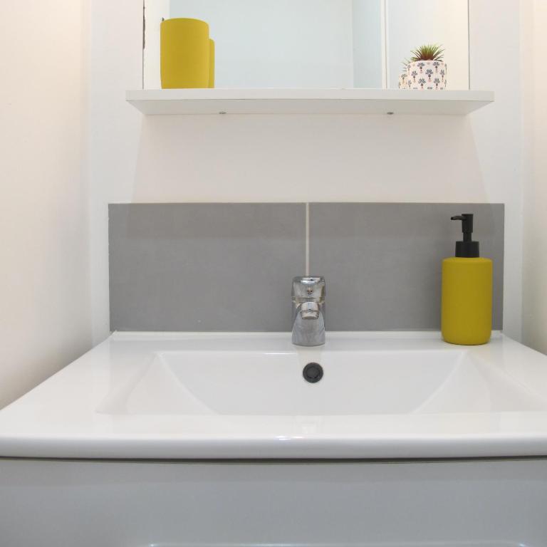 Confort - Atypique 2 studio indépendant - Centre - Appartement 2 Chambres - 27