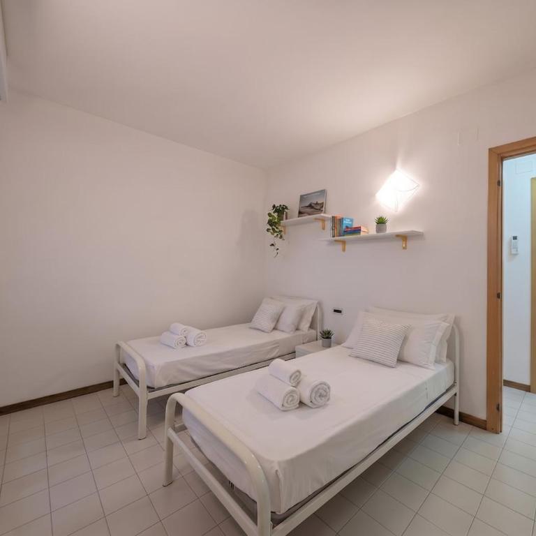 -Cortile privato- 2 min dal mare WiFi AC - Appartamento con 2 Camere da Letto - 17