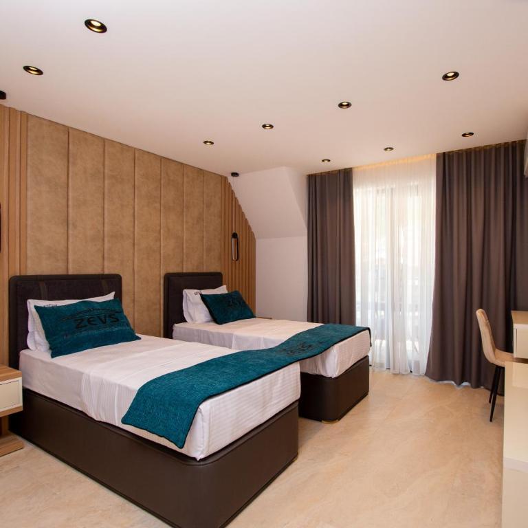 Premium Apartments Zevs - Deluks Dvokrevetna Soba sa Bračnim Krevetom/Zasebnim Krevetima i Balkonom - 7
