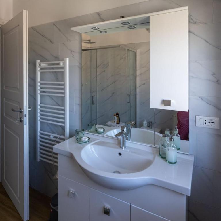 Lucia Exclusive apartment with Wonderful Lake View - Appartamento con 2 Camere da Letto - 23