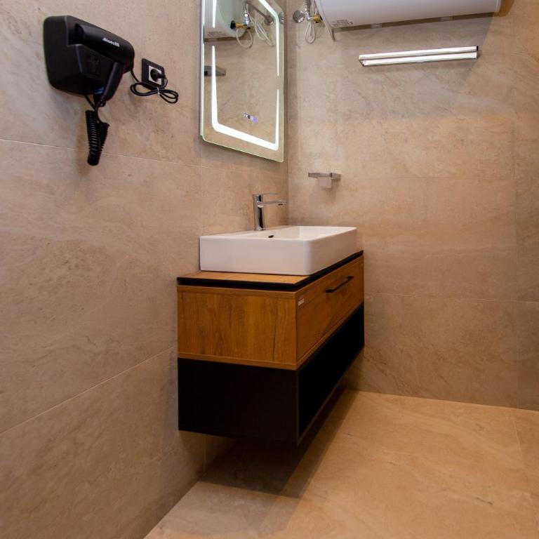 Premium Apartments Zevs - Superior Dvokrevetna Soba sa Bračnim Krevetom - 8