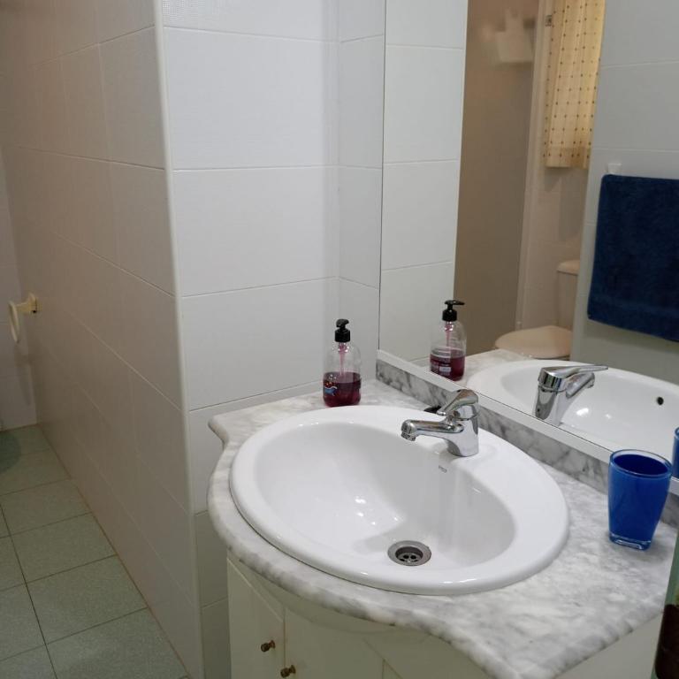 EDIFICIO 2000 Primera linea - Apartamento de 1 dormitorio - 12