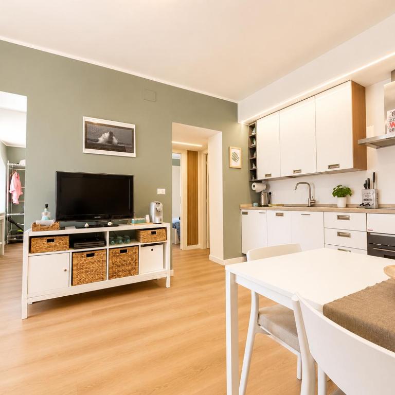 Apartment in the center of Varazze, 2 minutes from the sea - Appartamento con 2 Camere da Letto - 11