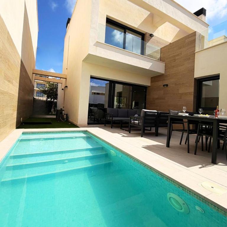 LUXURY VILLA ZEN 18 SANTA ROSALIA RESORT by PREMIUM SPAIN PROPERTIES - Villa de 3 dormitorios - 1