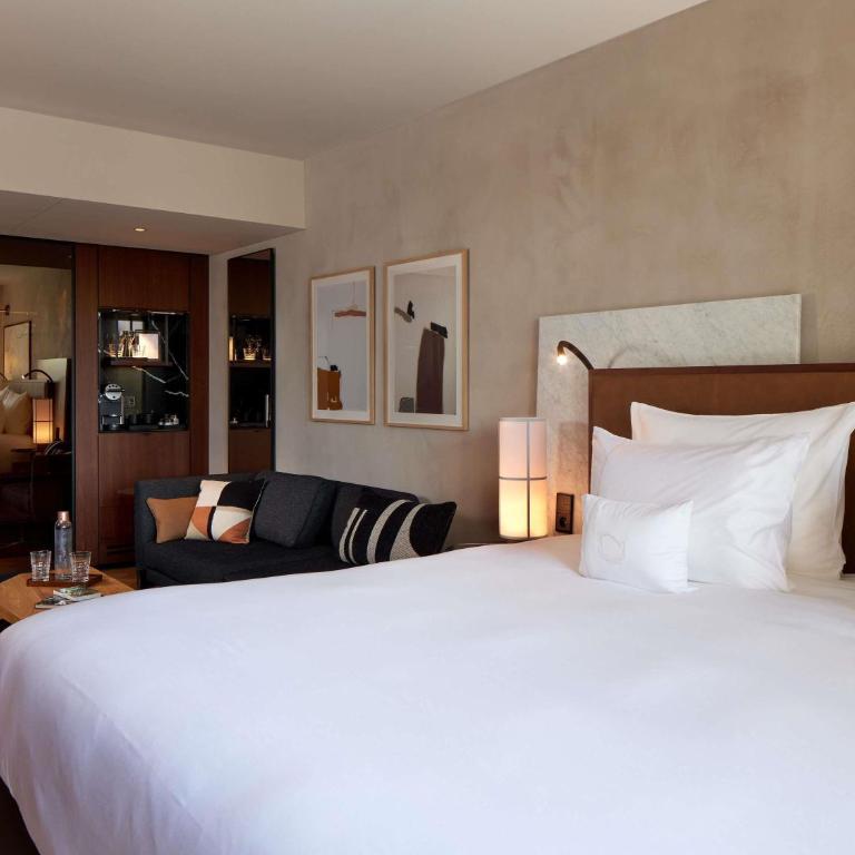 L'Esquisse Hotel & Spa Colmar - MGallery Collection - Chambre Lit King-Size Deluxe avec Balcon - 1