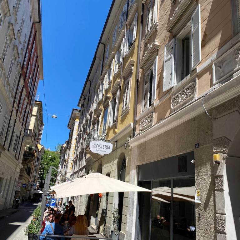 Urban Oasis, Home-Triest com - Two-Bedroom Apartment - 40