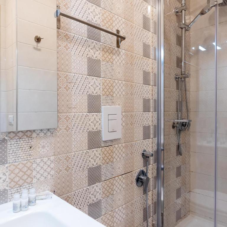 Space Domus Rooms - Camera Matrimoniale - 8