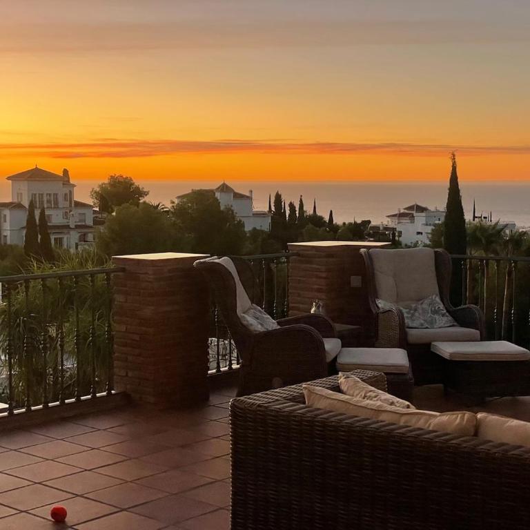 10-12-bed house in Nerja Frigiliana, Costa del Sol - Casa de 5 dormitorios - 24
