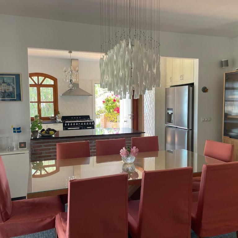 10-12-bed house in Nerja Frigiliana, Costa del Sol - Casa de 5 dormitorios - 68