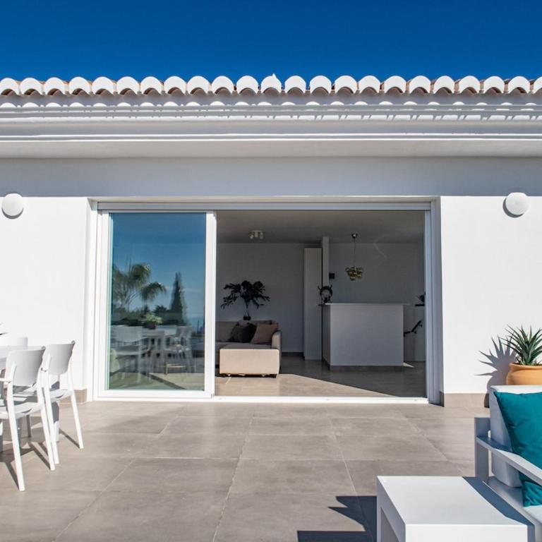 10-12-bed house in Nerja Frigiliana, Costa del Sol - Casa de 5 dormitorios - 70