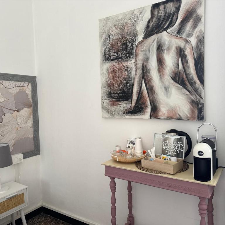 The Moon Guest Rooms - Camera Matrimoniale/Doppia con Letti Singoli con Bagno in Comune - 5