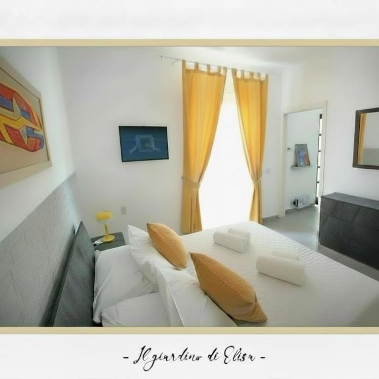 Elisa's Garden - Two-Bedroom Apartment - 10