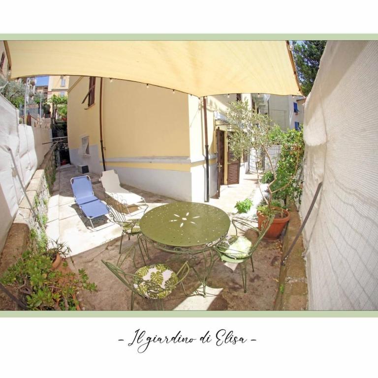 Elisa's Garden - Two-Bedroom Apartment - 14