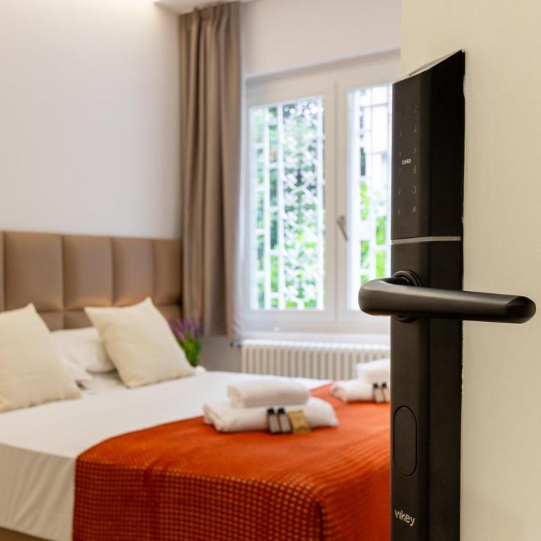 The Celio Boutique Suites - Camera Matrimoniale/Doppia con Letti Singoli - 2