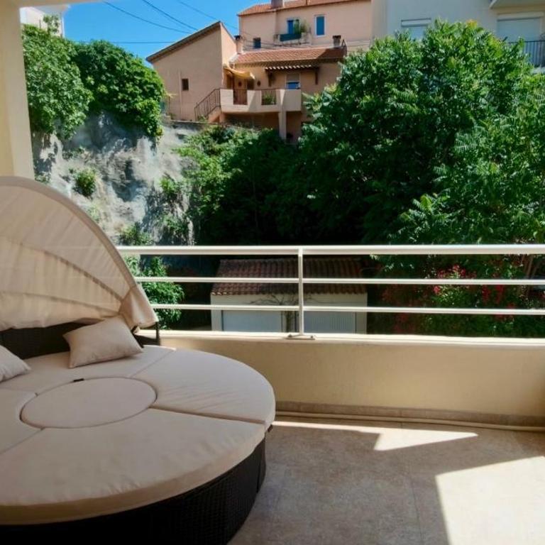 Apartment with terrace and private parking - Apartment - 8