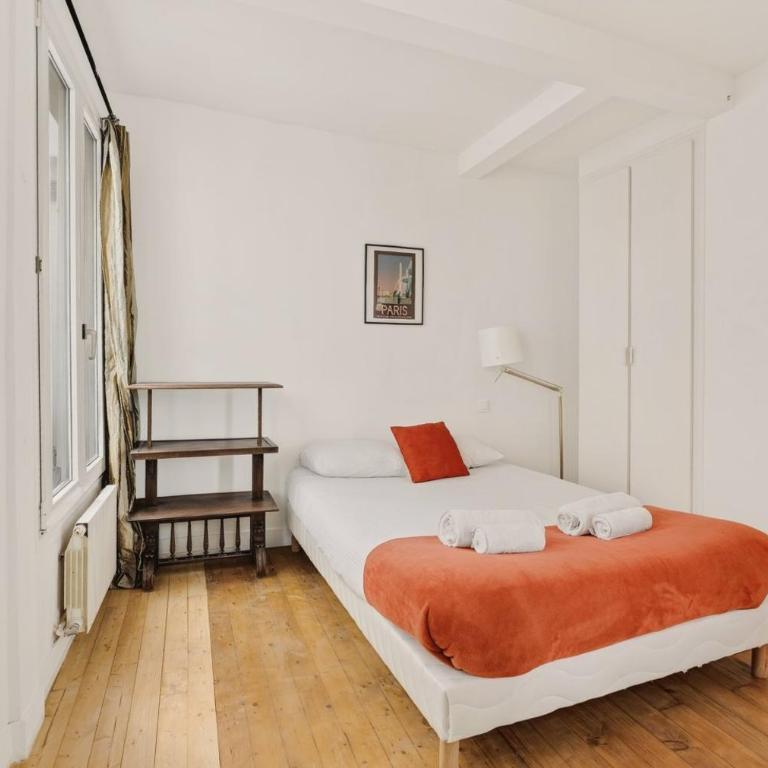 Bright & Peaceful 2BR in Paris 10th - Appartement 2 Chambres - 7