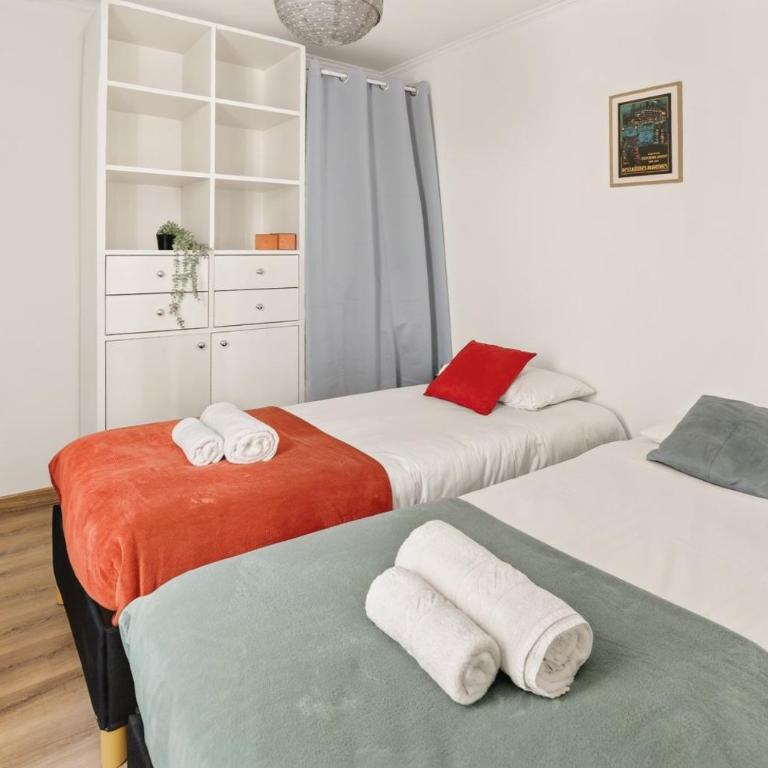 Bright & Peaceful 2BR in Paris 10th - Appartement 2 Chambres - 12