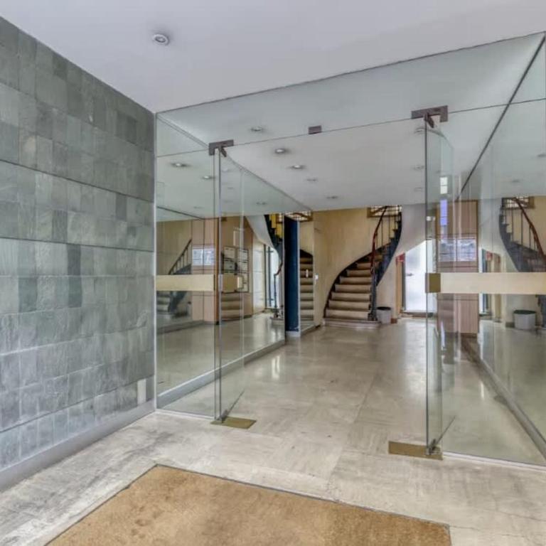 Bright & Peaceful 2BR in Paris 10th - Appartement 2 Chambres - 18