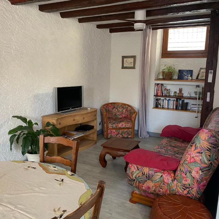 Maison de village au pied de la montagne - Maison 2 Chambres - 3