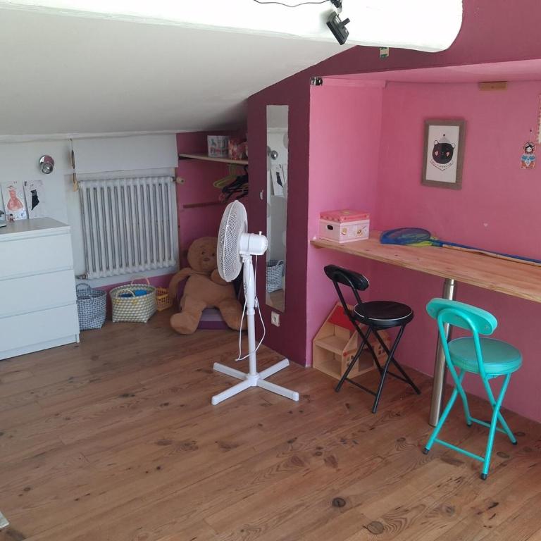 Authentique maison de village à Agde avec patio - Maison 3 Chambres - 25