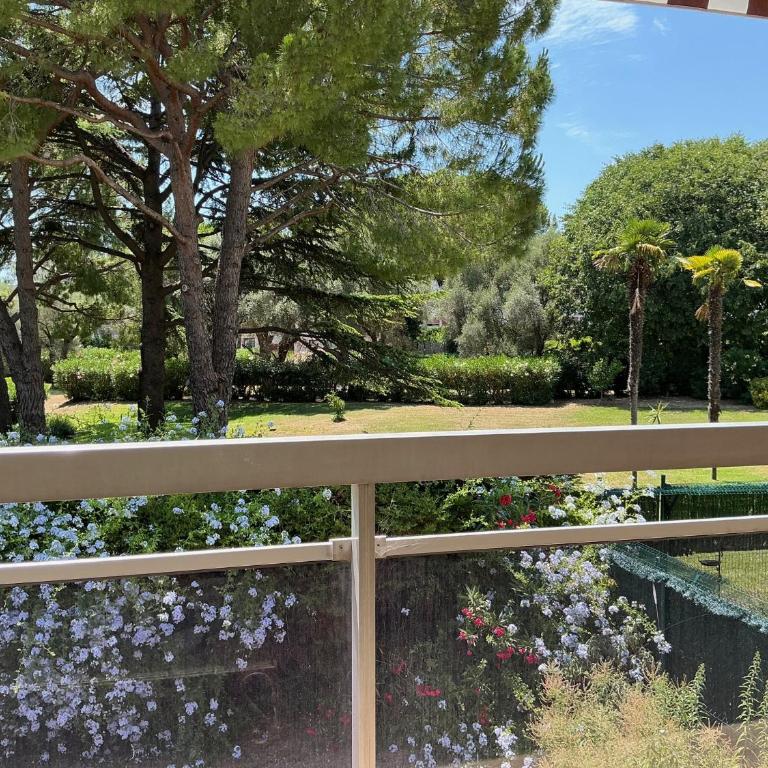 Superbe résidence avec piscine et tennis - Appartement 1 Chambre - 20