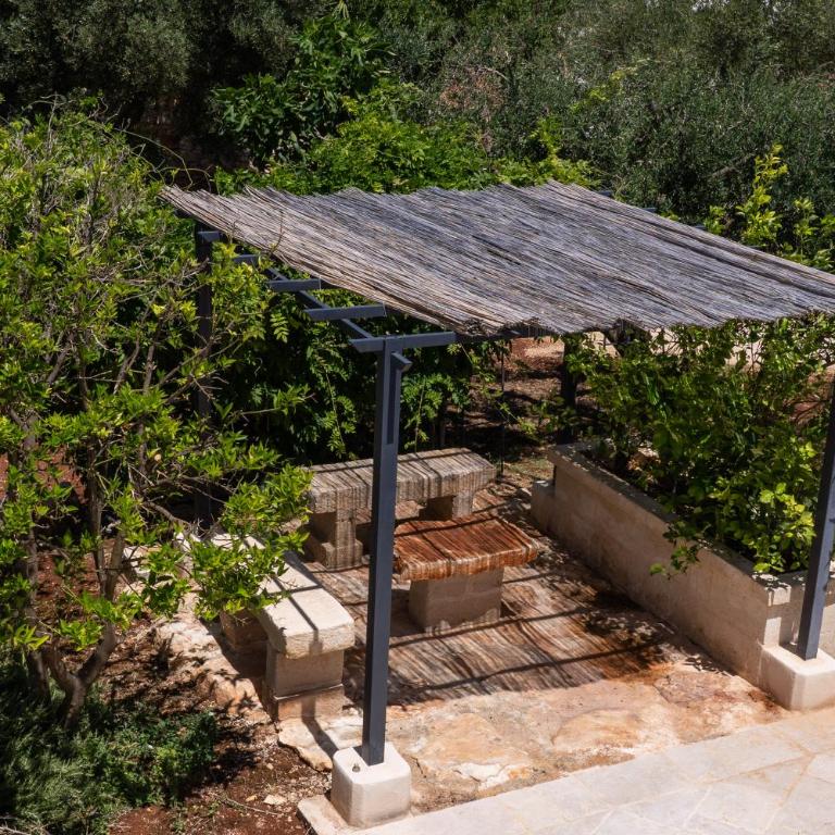 Masseria Petratrullo - Camera Matrimoniale con Vista Giardino - 13