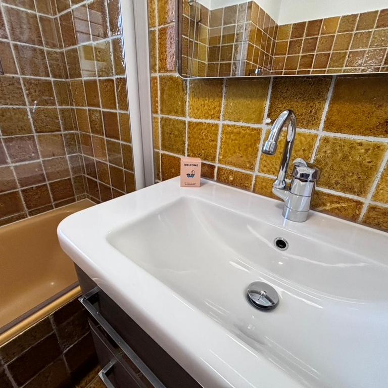 Appartement Chardonnet, Chez Francine - Appartement 1 Chambre - 34